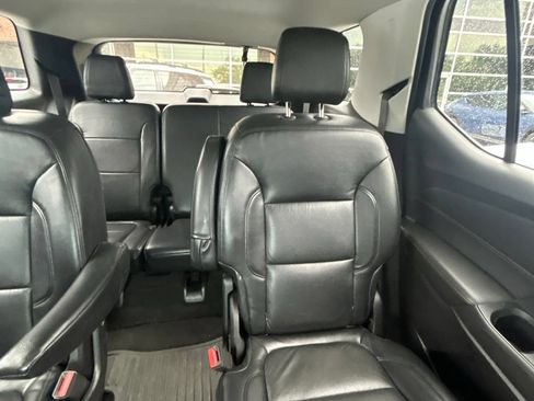 Used 2018 Chevrolet Traverse LT AWD/4WD image 5