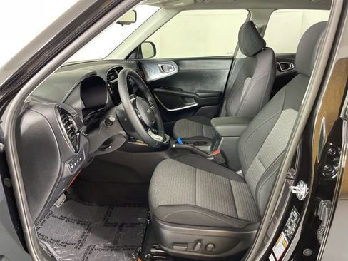 New 2025 Kia Soul EX image 16