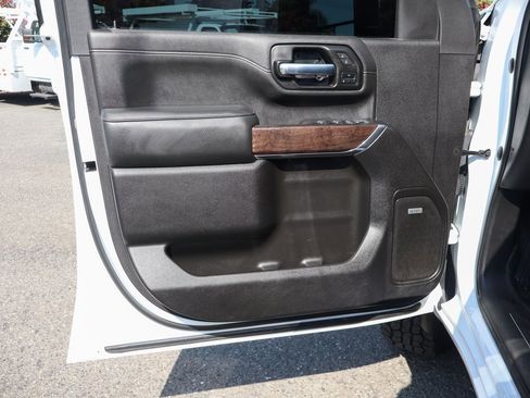 Used 2022 GMC Sierra 2500 Denali image 17