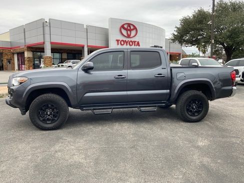 Used 2020 Toyota Tacoma SR5 image 6