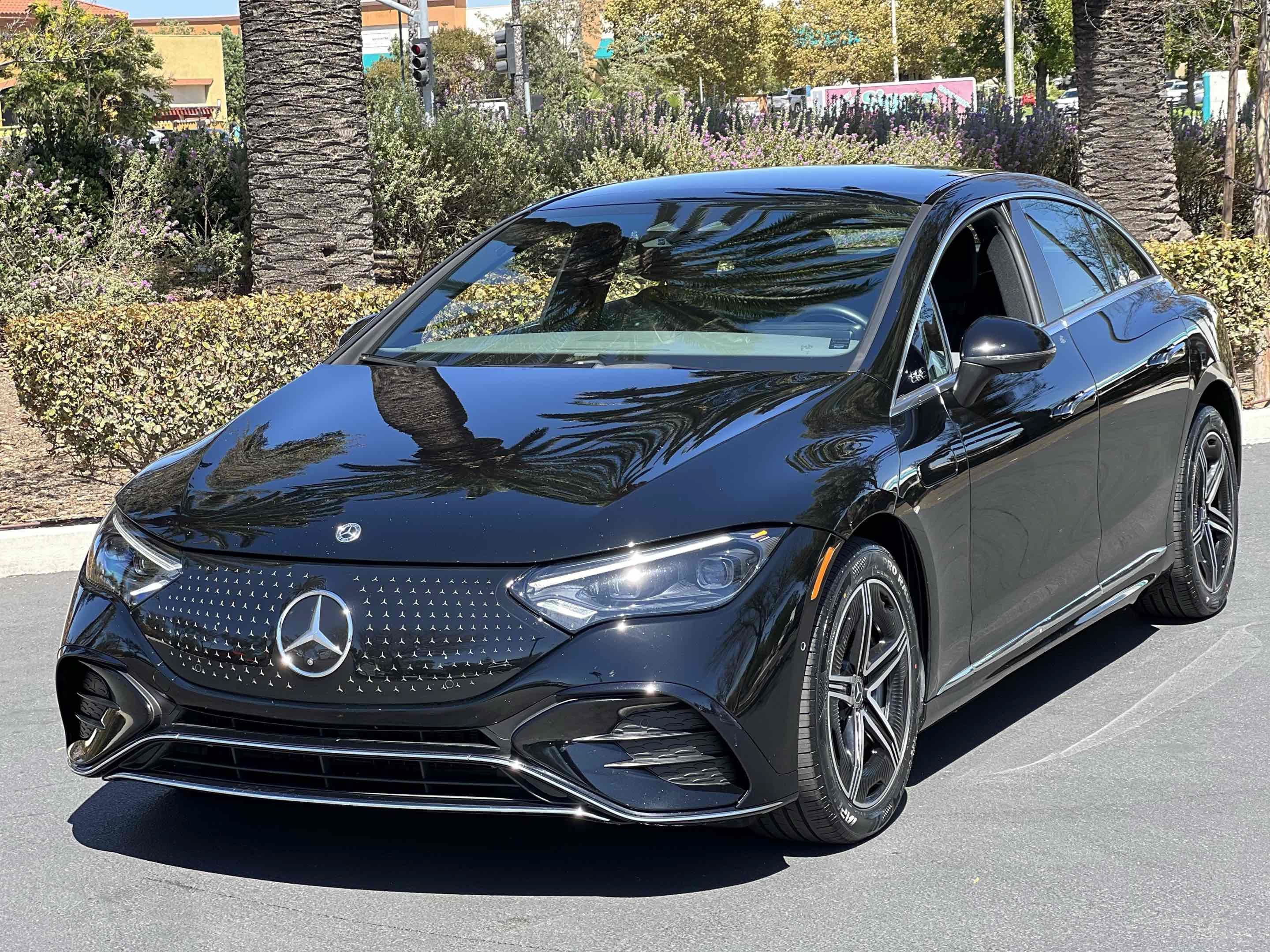 Used 2023 Mercedes-Benz EQE 350+ 4MATIC Sedan w/ Exclusive Trim Package image 24