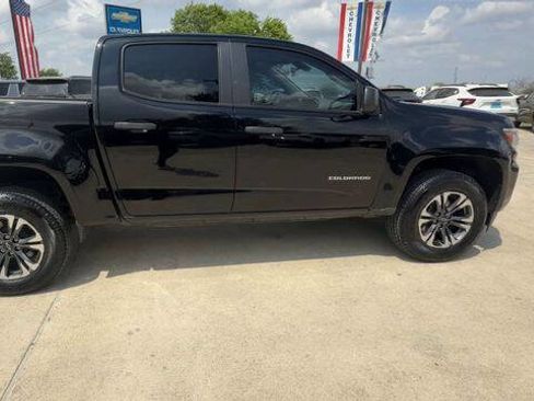 Used 2021 Chevrolet Colorado W/T w/ WT Convenience Package image 9