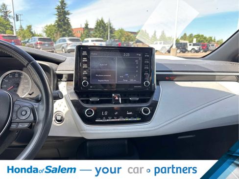 Used 2021 Toyota Corolla SE w/ Carpet Mat Package (TMS) FWD image 16