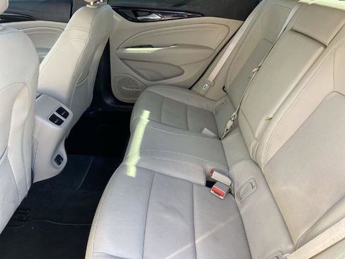Used 2018 Buick Regal Essence w/ Driver Confidence Package #1 image 22