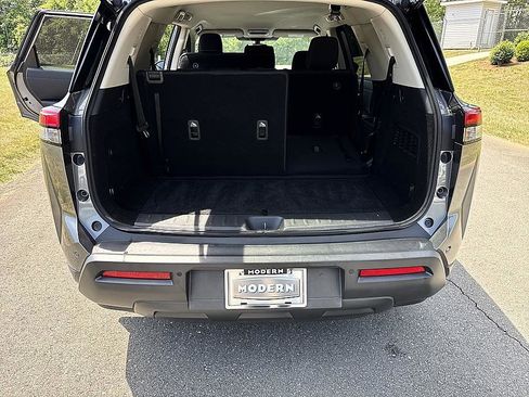 Certified 2022 Nissan Pathfinder SV AWD/4WD image 23