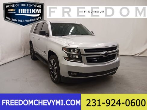 Used 2019 Chevrolet Tahoe Premier w/ RST 6.2L Performance Edition AWD/4WD image 1