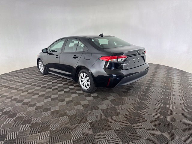 Used 2024 Toyota Corolla LE FWD image 7