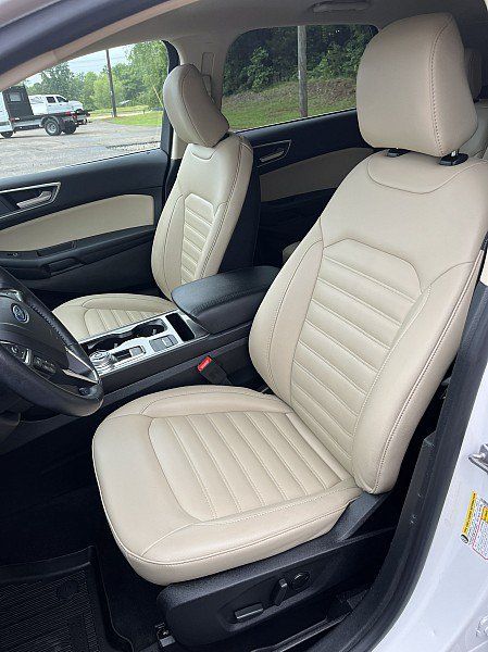 Used 2023 Ford Edge SEL w/ Convenience Package AWD/4WD image 11