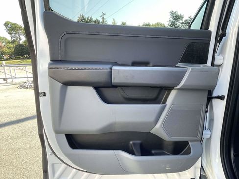 Used 2021 Ford F150 XLT w/ Equipment Group 302A High AWD/4WD image 14