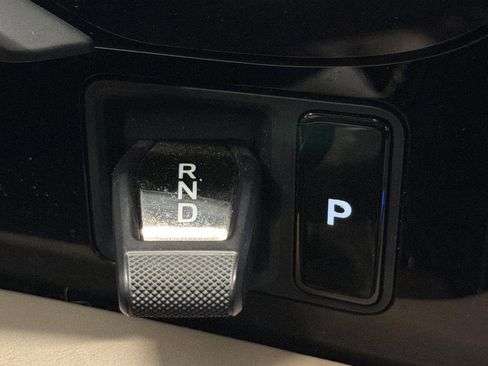 Used 2021 Porsche Taycan 4S image 28