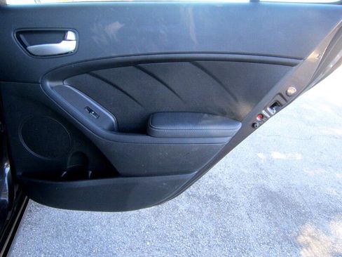 Used 2017 Kia Forte LX w/ LX Popular Package image 22