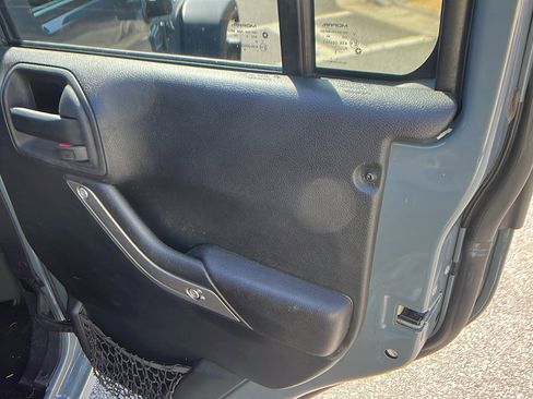 Used 2015 Jeep Wrangler Unlimited Sport w/ Quick Order Package 24S image 19