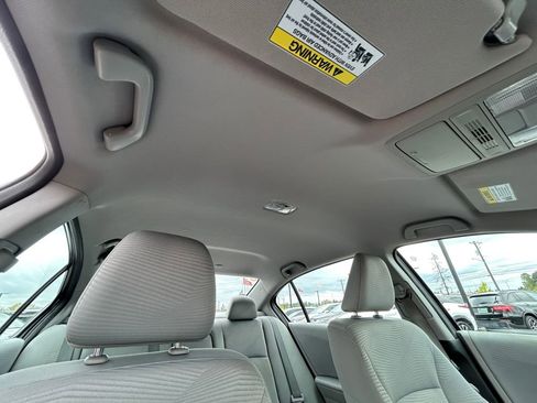 Used 2017 Honda Accord LX image 28
