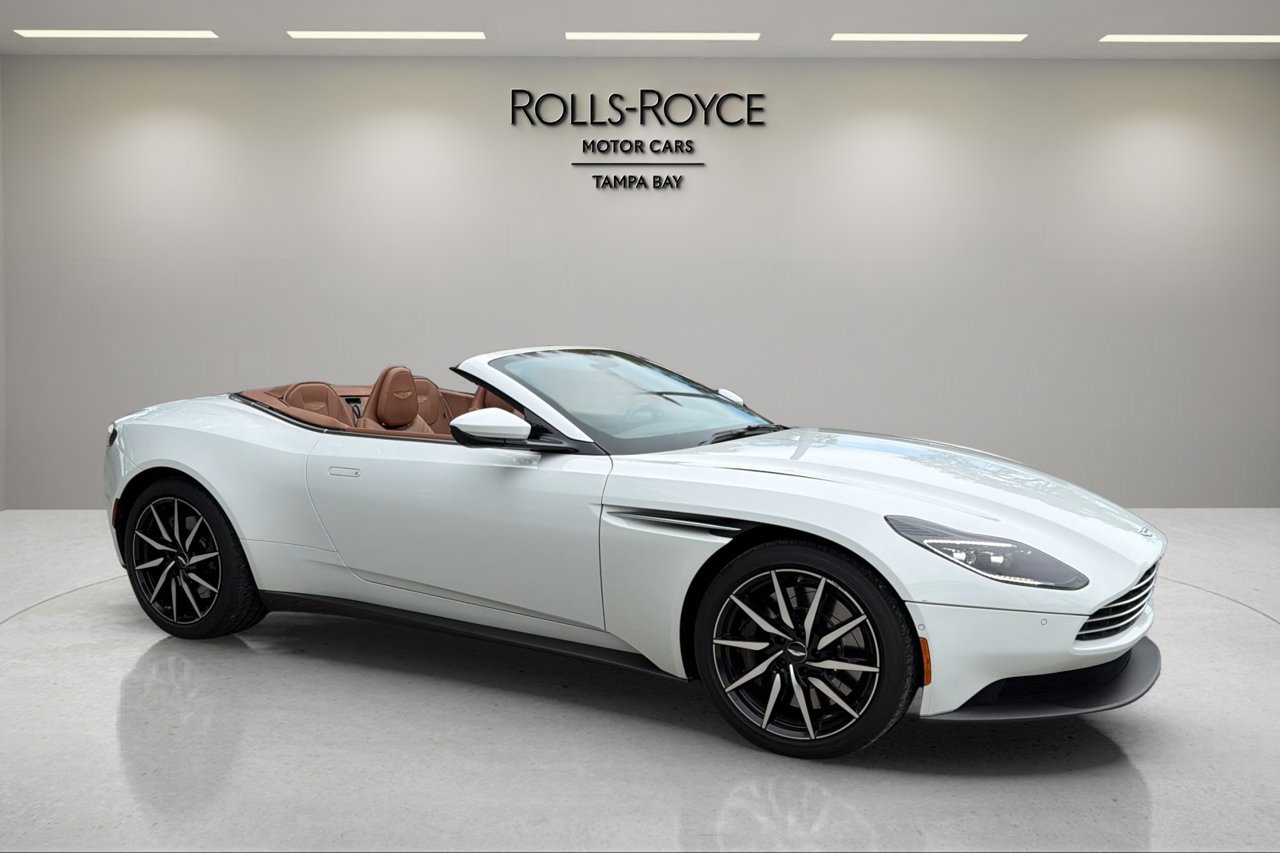 Used 2020 Aston Martin DB11 Volante RWD image 7