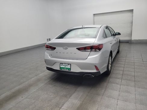 Used 2018 Hyundai Sonata SE FWD image 9