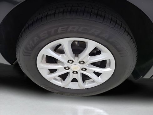Used 2020 Chevrolet Equinox LT FWD image 13