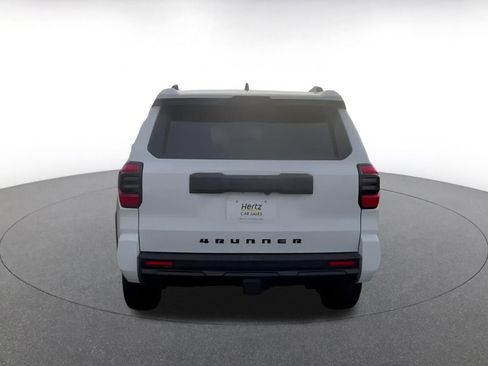 Used 2025 Toyota 4Runner SR5 image 12