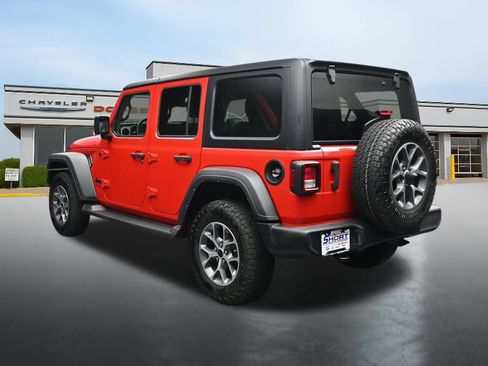 Used 2024 Jeep Wrangler Unlimited Sport AWD/4WD image 3
