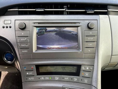 Used 2015 Toyota Prius Two FWD image 14