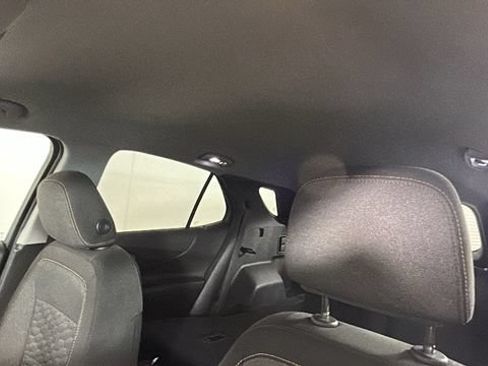 Used 2019 Chevrolet Equinox LT FWD image 12