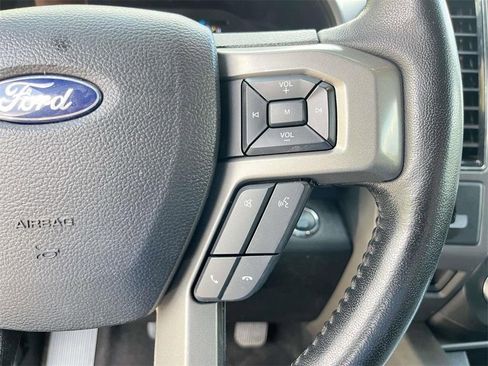 Used 2021 Ford Expedition XLT image 16