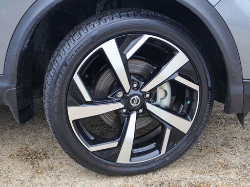 Used 2022 Nissan Rogue Sport SL FWD image 26
