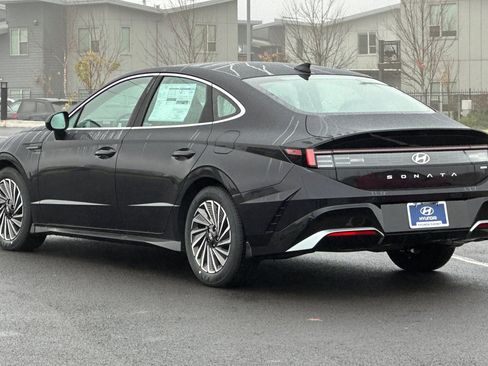 Used 2025 Hyundai Sonata SEL image 5
