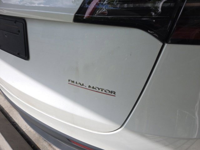 Used 2024 Tesla Model Y Performance AWD/4WD image 9