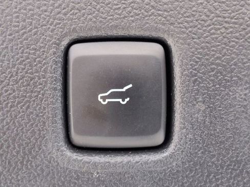 Certified 2022 Ford Escape SE w/ Convenience Package image 18