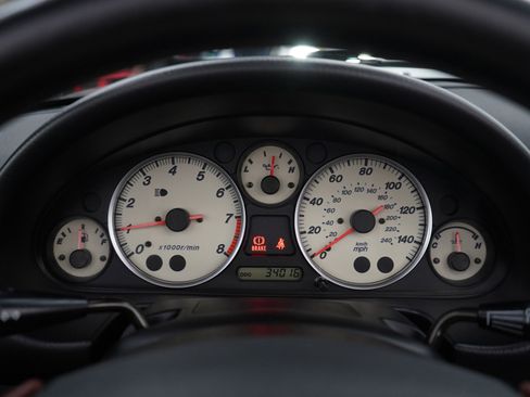 Used 2002 MAZDA MX-5 Miata SE RWD image 20