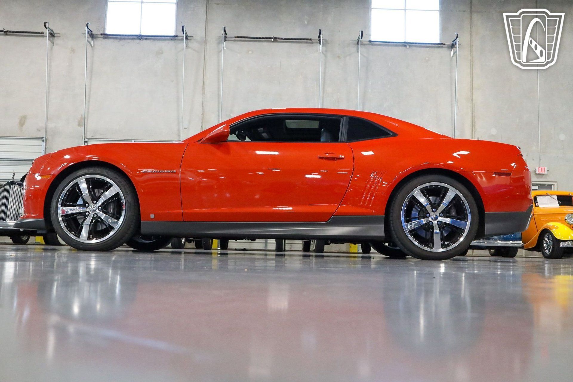 Used 2010 Chevrolet Camaro SS w/ LPO, Ground Effects Package RWD image 14
