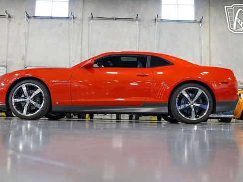 Used 2010 Chevrolet Camaro SS w/ LPO, Ground Effects Package image 18