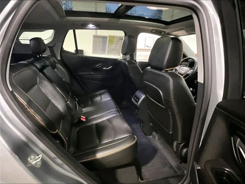 Used 2023 GMC Terrain AT4 w/ Infotainment Package II image 16