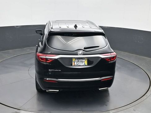 Used 2021 Buick Enclave Avenir w/ Avenir Technology Package image 19