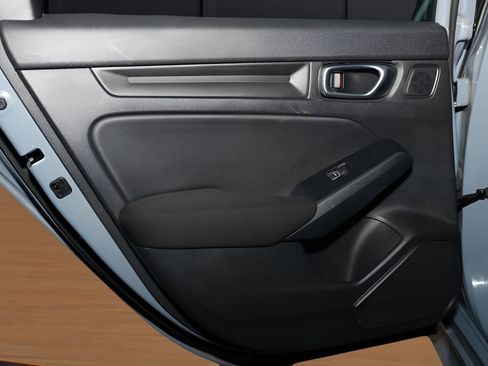 Used 2023 Honda Civic Sport image 13