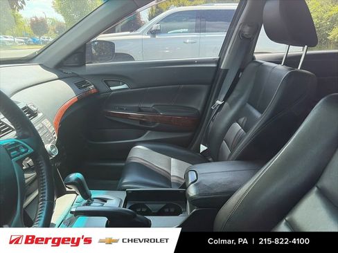 Used 2011 Honda Crosstour EX-L image 12