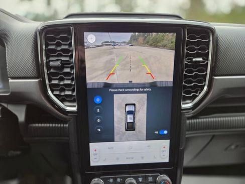 Used 2024 Ford Ranger XLT w/ Technology Package image 21