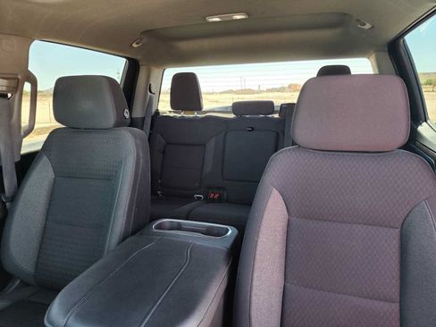 Used 2023 Chevrolet Silverado 1500 RST AWD/4WD image 18