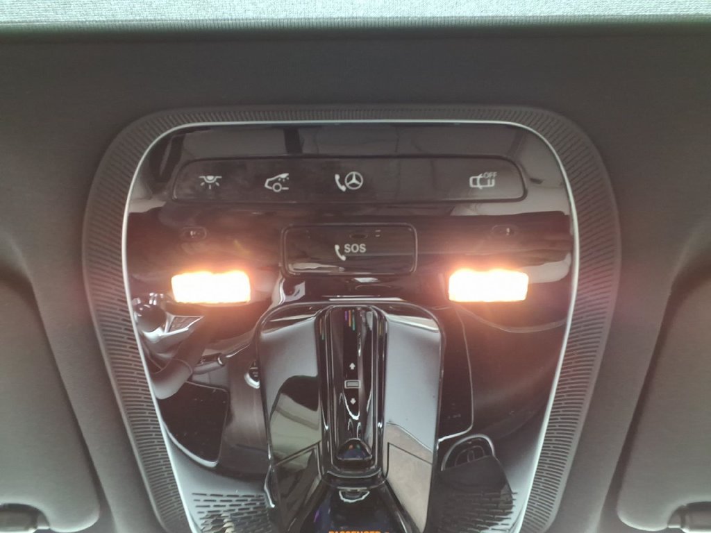 Used 2026 Mercedes-Benz GLC 300 4MATIC image 25
