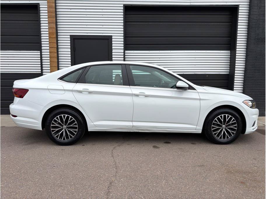 Used 2019 Volkswagen Jetta SE FWD image 10