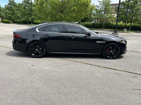 Used 2024 Jaguar XF R-Dynamic SE AWD/4WD image 8