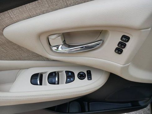 Certified 2023 Nissan Murano SL w/ SL Moonroof Package AWD/4WD image 17
