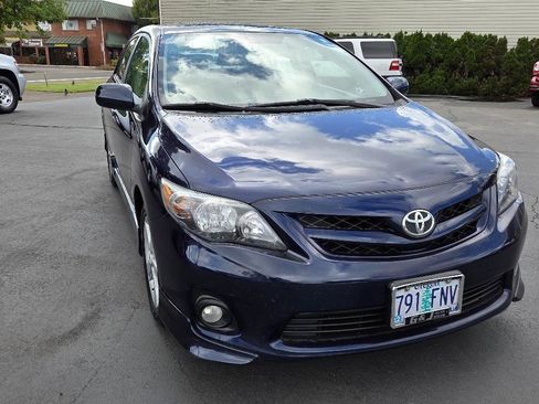 Used 2011 Toyota Corolla S FWD image 4