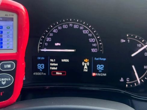 Used 2019 Cadillac CTS Luxury AWD/4WD image 10