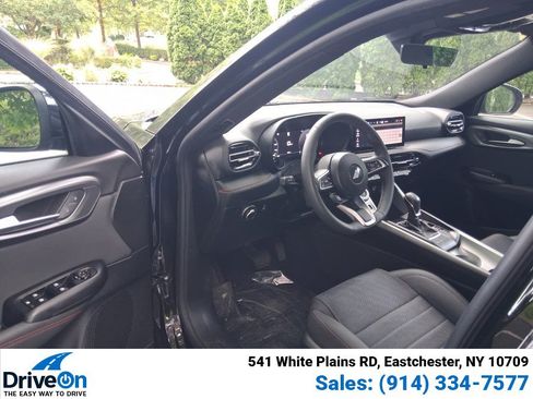 Used 2023 Dodge Hornet GT w/ Cold Weather Group AWD/4WD image 5
