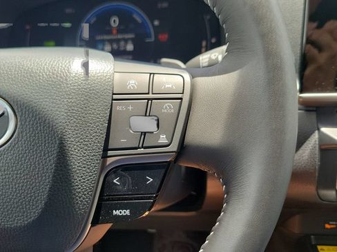Certified 2026 Toyota Camry SE FWD image 21