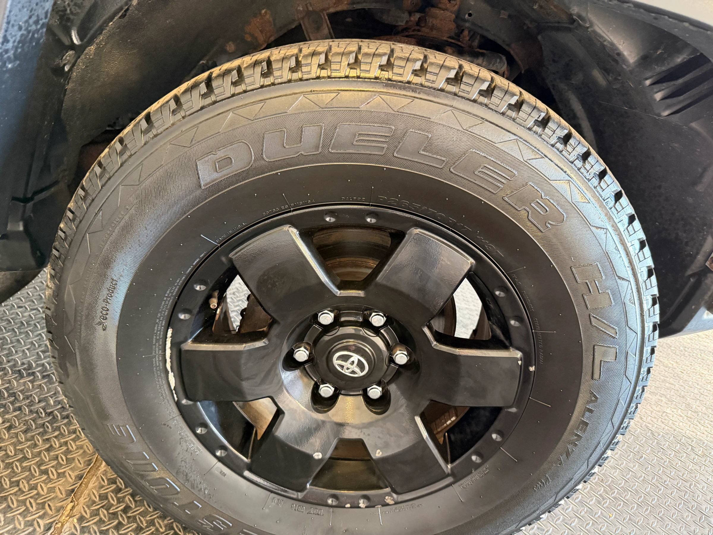 Used 2007 Toyota FJ Cruiser 4WD w/ Convenience Pkg image 36