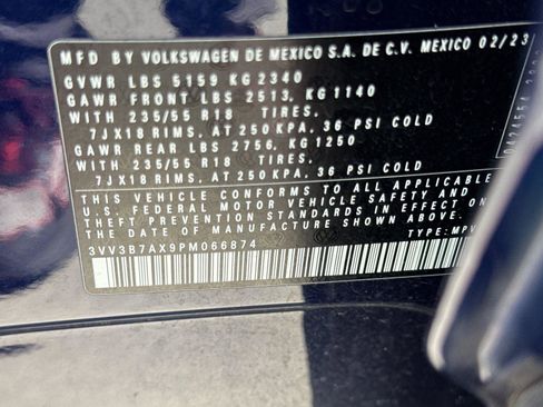 Used 2023 Volkswagen Tiguan SE FWD image 26