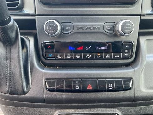 Used 2025 RAM ProMaster 3500 w/ Convenience Group FWD image 23
