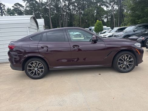Used 2021 BMW X6 M50i AWD/4WD image 3